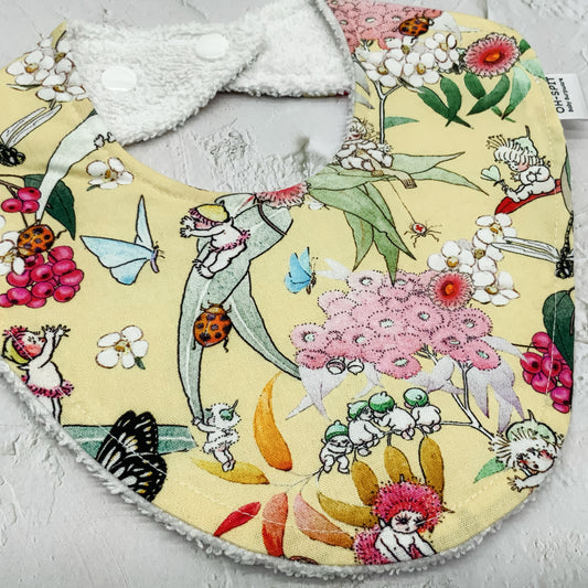 Gumnut Blossom Signature Bib
