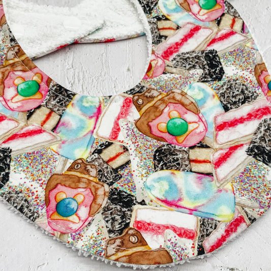 Aussie Treats Signature Bib