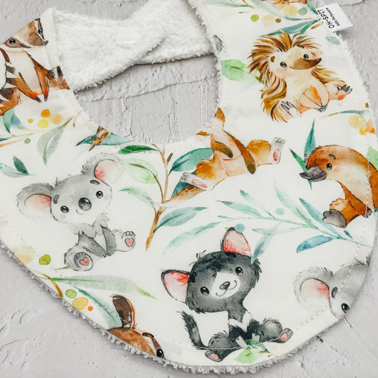 Aussie Mates White Signature Bib
