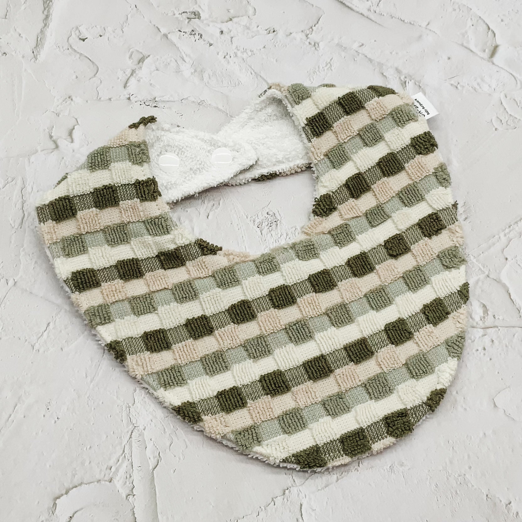 Nantucket Signature Bib