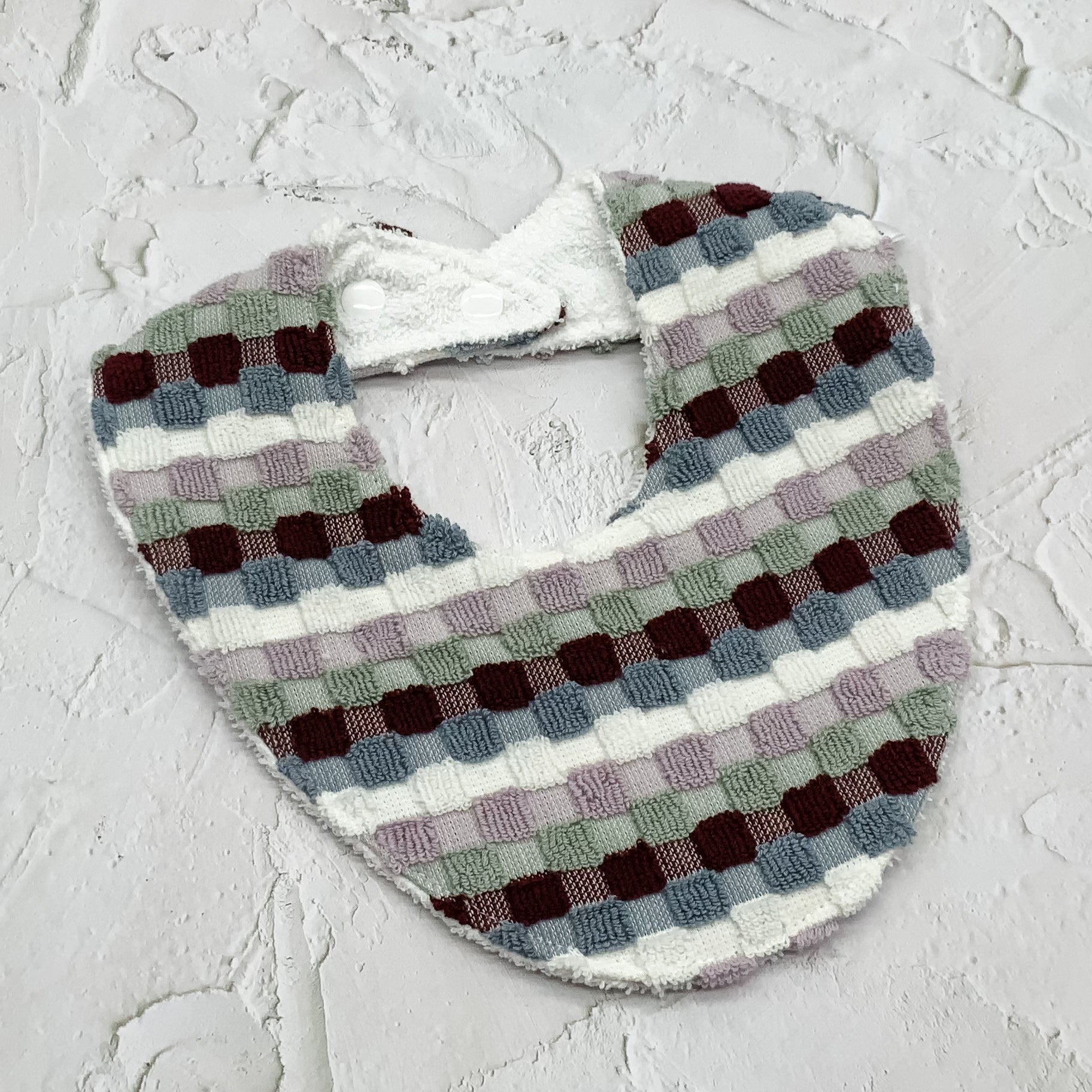 Hamptons Holiday Signature Bib