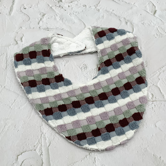 Hamptons Holiday Signature Bib