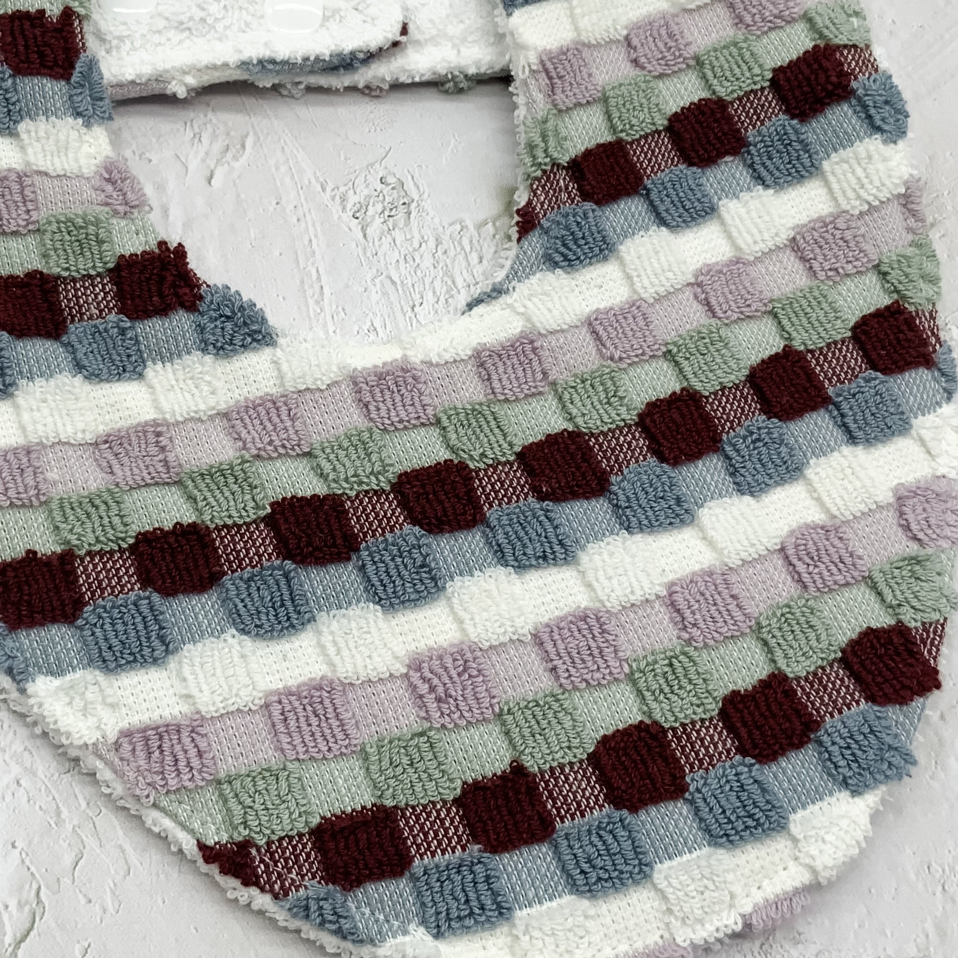 Hamptons Holiday Signature Bib