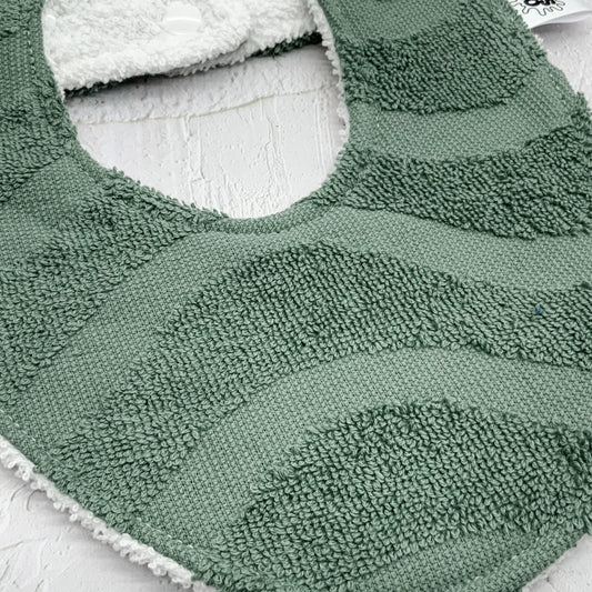 Hunter Waves Beach Towel Bib