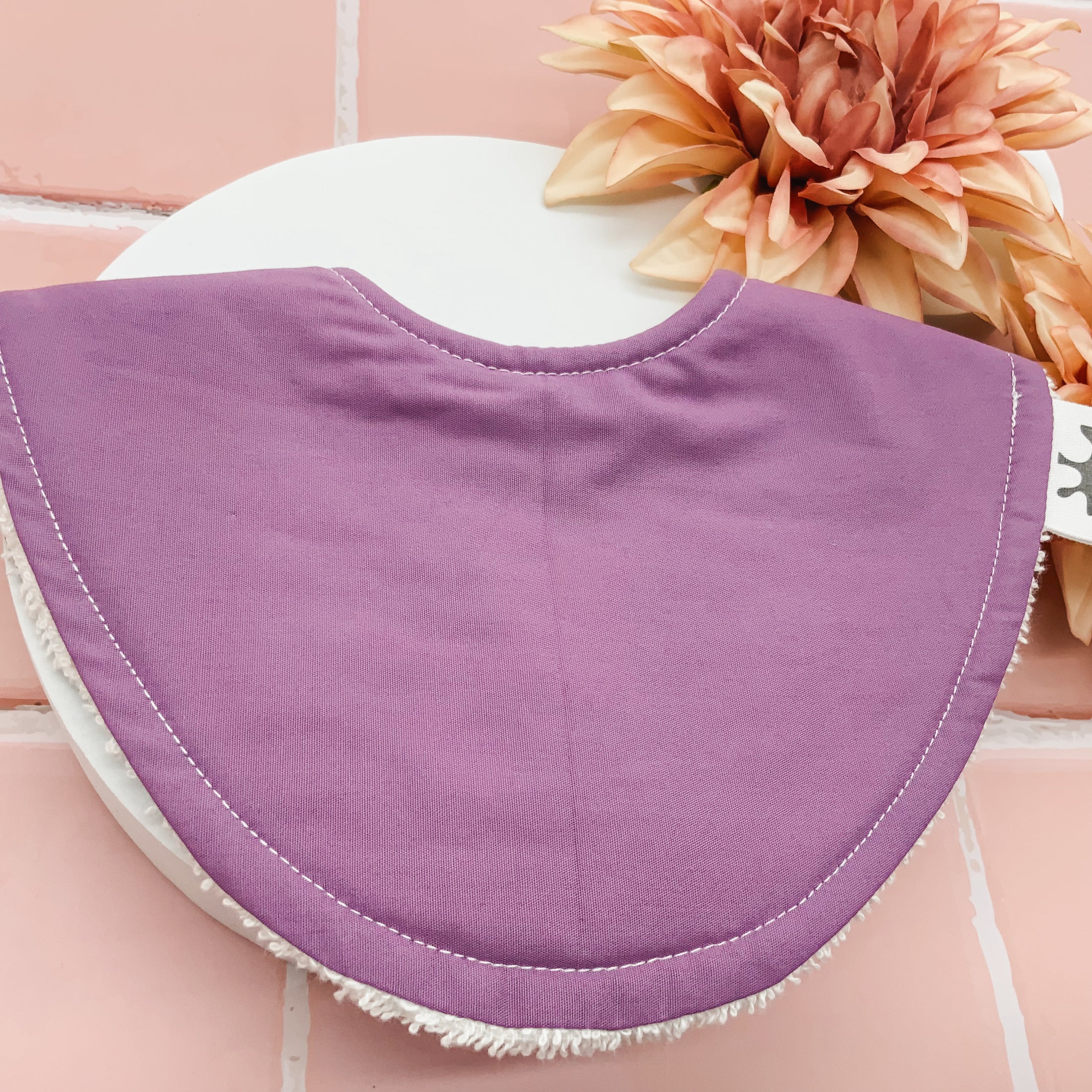 Iris Purple Dribble Bib