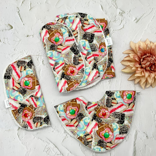 Australian Sweet Treats Baby Gift Set – Handmade baby essentials featuring a fun dessert-themed print. Includes a dribble bib, burp cloths, and washcloths, crafted with soft cotton and absorbent towelling for everyday use.