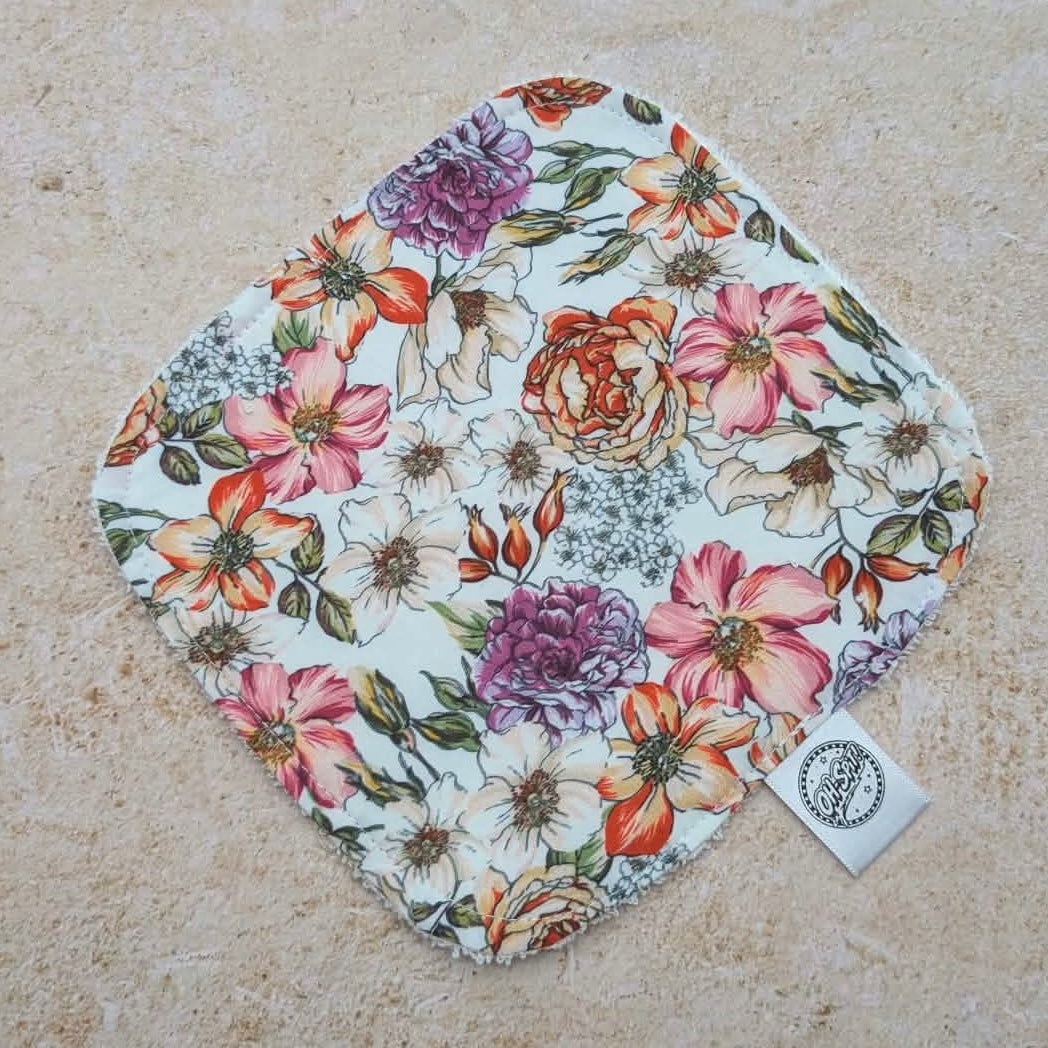 Washcloth - Flirty Flowers