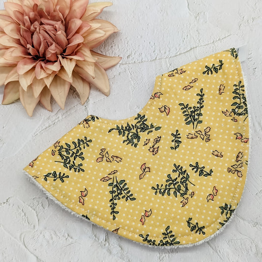 Prairie Petals Dribble Bib