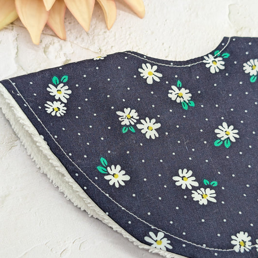 Navy Daisies Dribble Bib