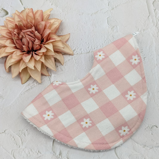Blush Daisies & Gingham Dribble Bib