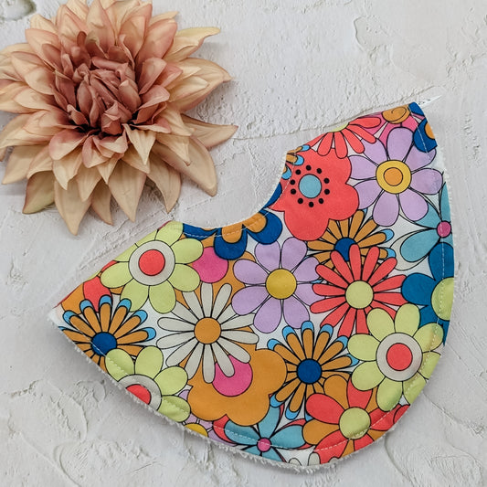 Peace & Love Dribble Bib